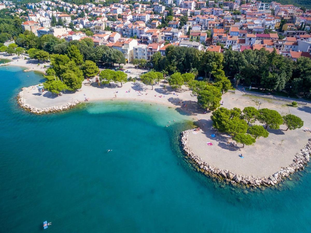 Apartment Tamarut Crikvenica Exterior foto