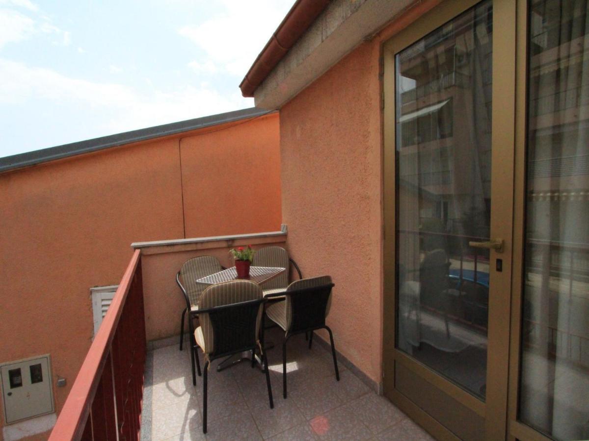 Apartment Tamarut Crikvenica Exterior foto